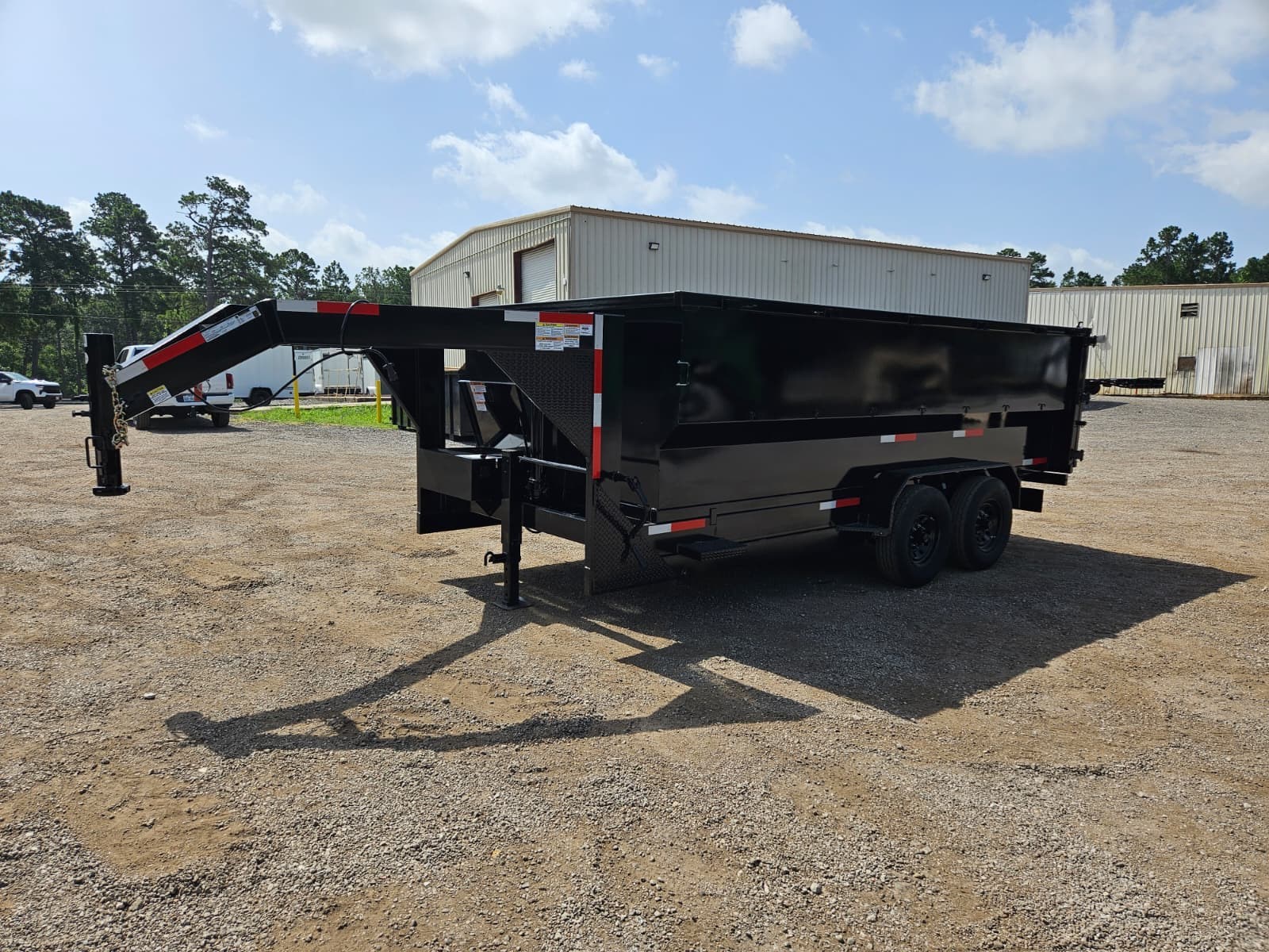 2026 Load Trail DG 83X14X3 Telescopic Gooseneck Dump Trailer 7GA 14K - Image 3