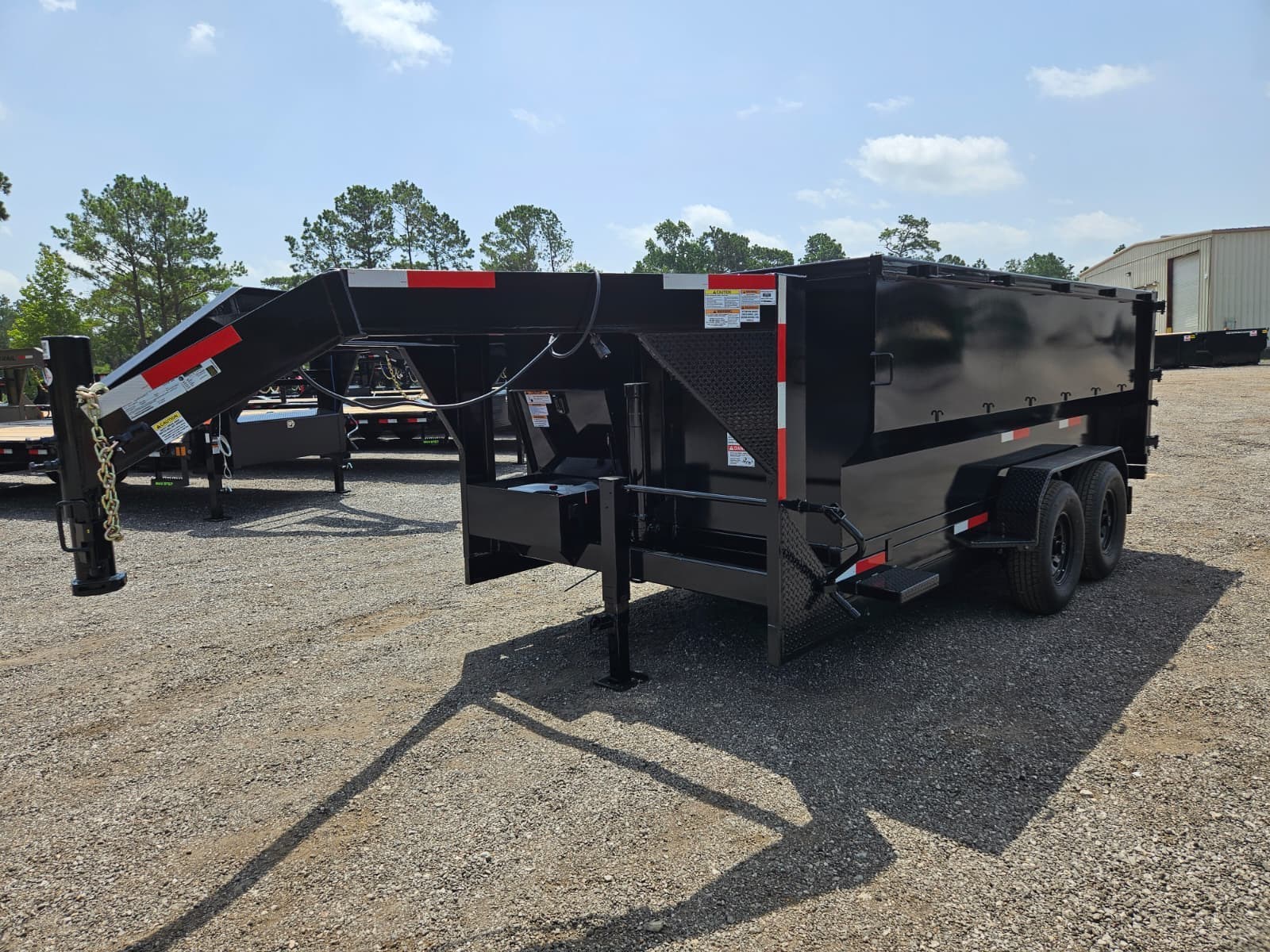 2027 Load Trail DG 83X16X3 Telescopic Gooseneck Dump Trailer 7GA 16K