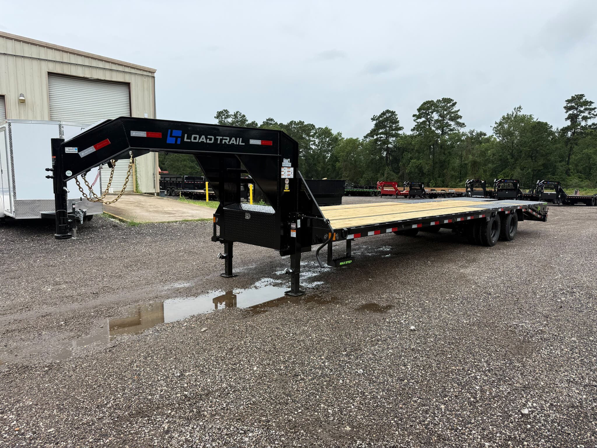2027 Load Trail GP 102X30 Deckover Flatbed Gooseneck Trailer 14K LB - Image 2
