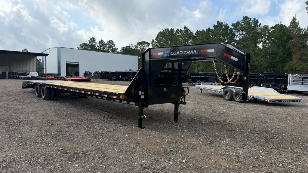 2027 Load Trail GP 102X30 Deckover Flatbed Gooseneck Trailer 14K LB - Image 3