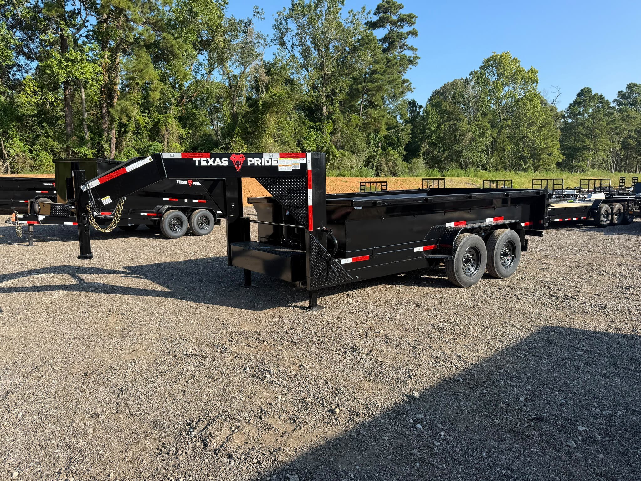 2026 Load Trail DL 83X14X4 Telescopic Dump Trailer 7GA 14K - Image 3